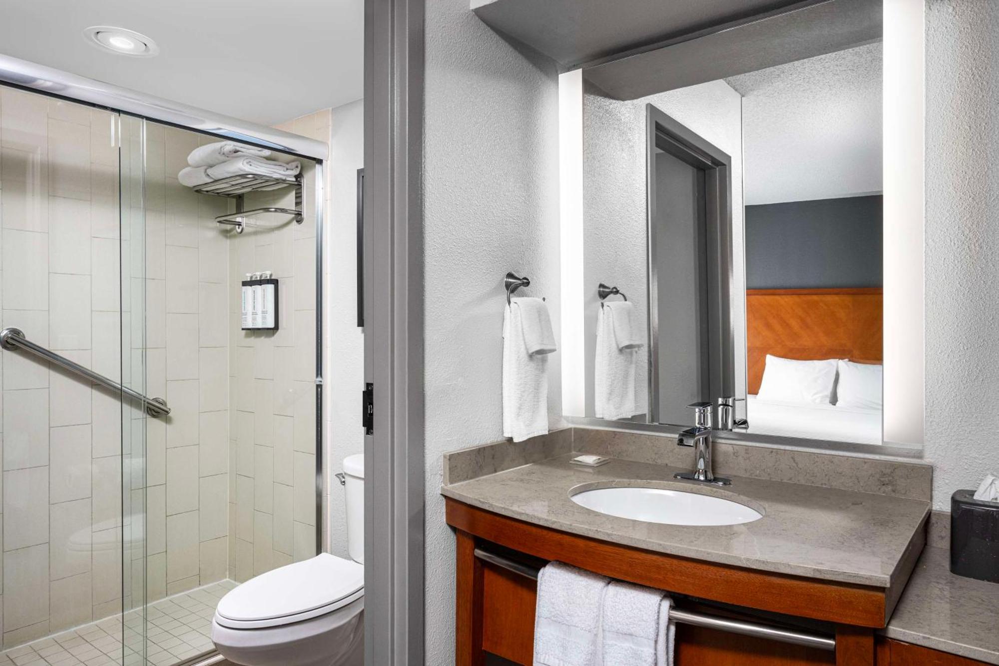 Hyatt Place Dallas North Addison Exteriör bild